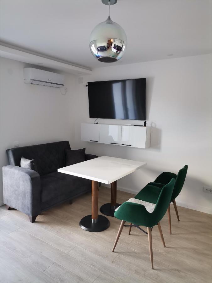 City Break Apartment Banja Luka Esterno foto