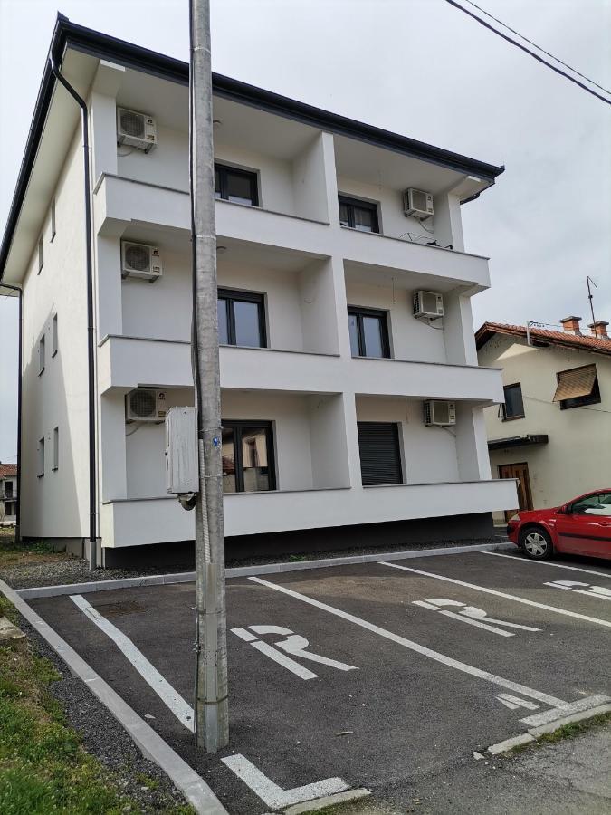 City Break Apartment Banja Luka Esterno foto